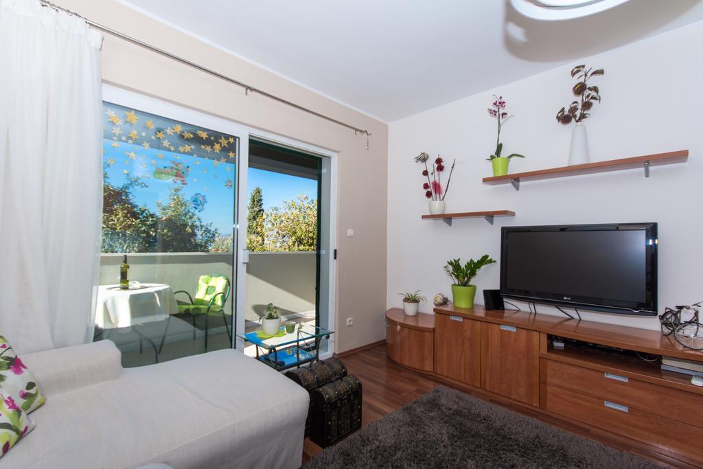 Apartmani Mm Трогір Екстер'єр фото